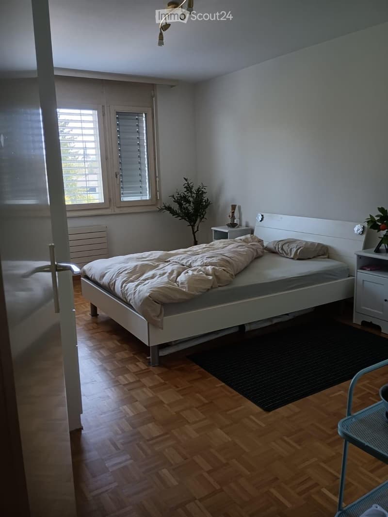 Bright 3.5-room apartment with balcony in Payerne (5)