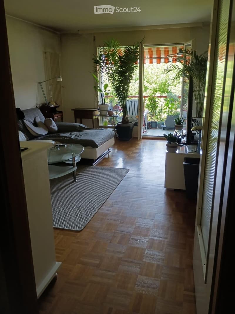 Bright 3.5-room apartment with balcony in Payerne (2)