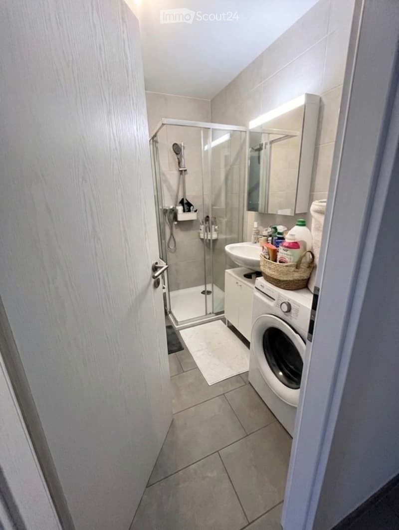 Zu vermieten Schönes 1.5-Zimmer-Apartment mit Terrasse in Aproz (3)