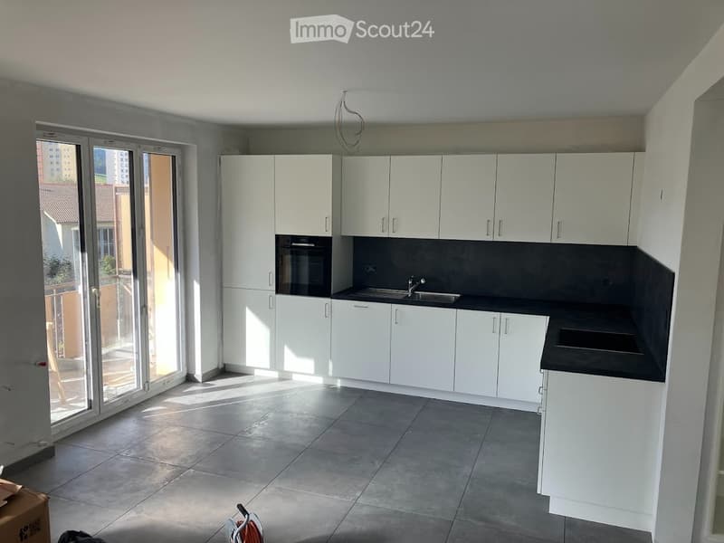Appartement de 4.5 pces au 3ème avec ascenseur et 2 balcons (2)