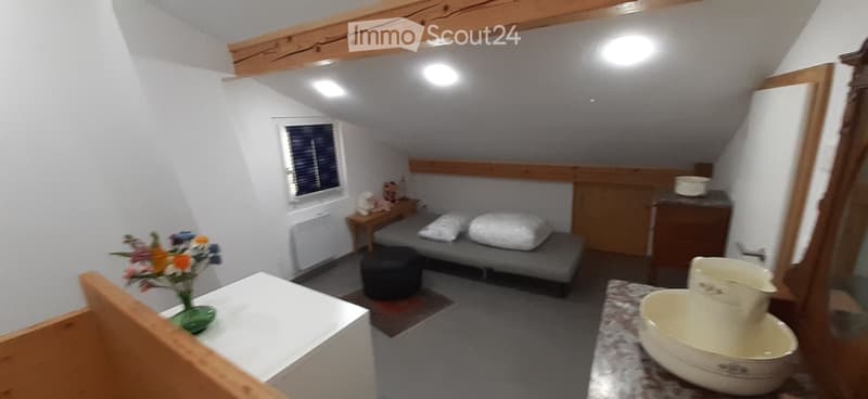 4-Zimmerwohnung in Rabius (2)