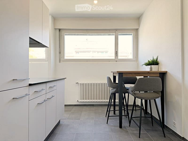 Schönes möbliertes Zimmer in Wohngemeinschaft (3)