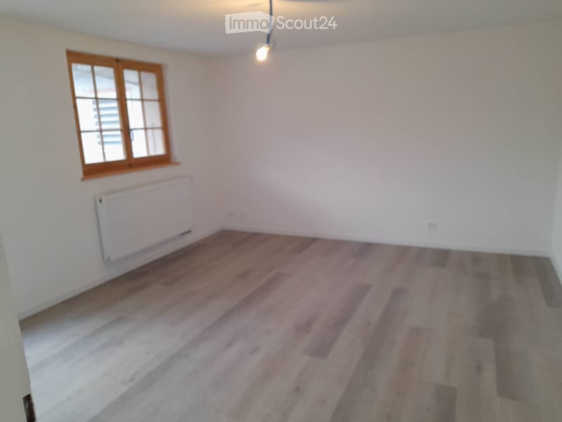 Zu vermieten 2.5-Zimmer-Wohnung Troistorrents (3)
