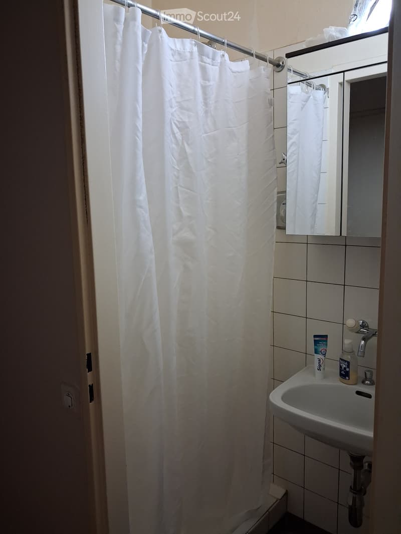 Chambre à louer (2)