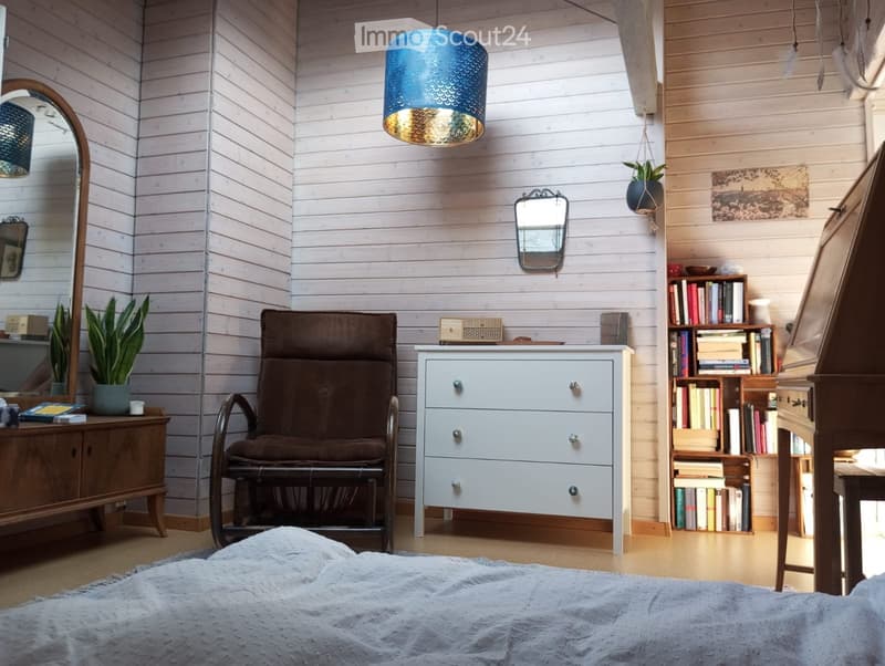 Charming 3-room attic apartment for temporary sublet (5)