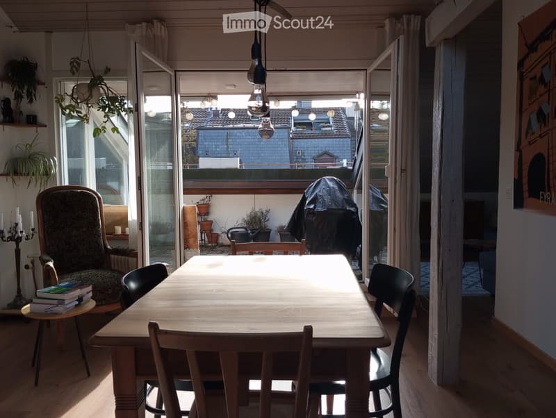 Charming 3-room attic apartment for temporary sublet (2)