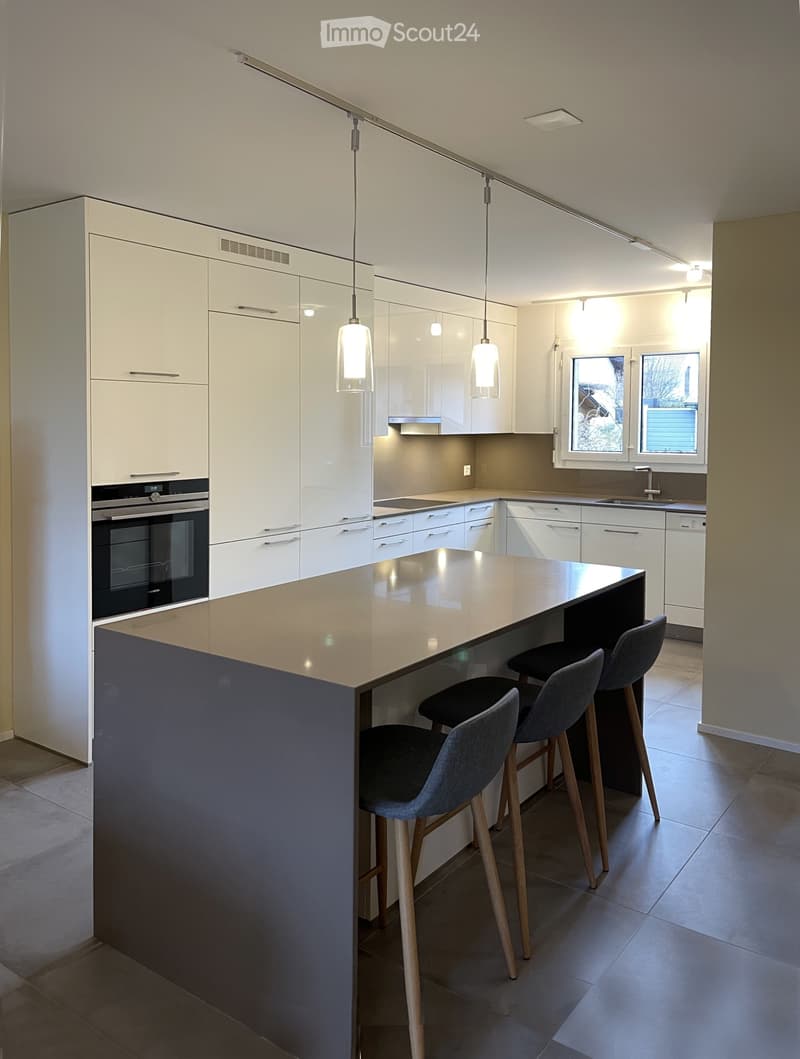 Maison jumelle rénovée à louer à Gland 4,5 pces + 1,5 pces (3)