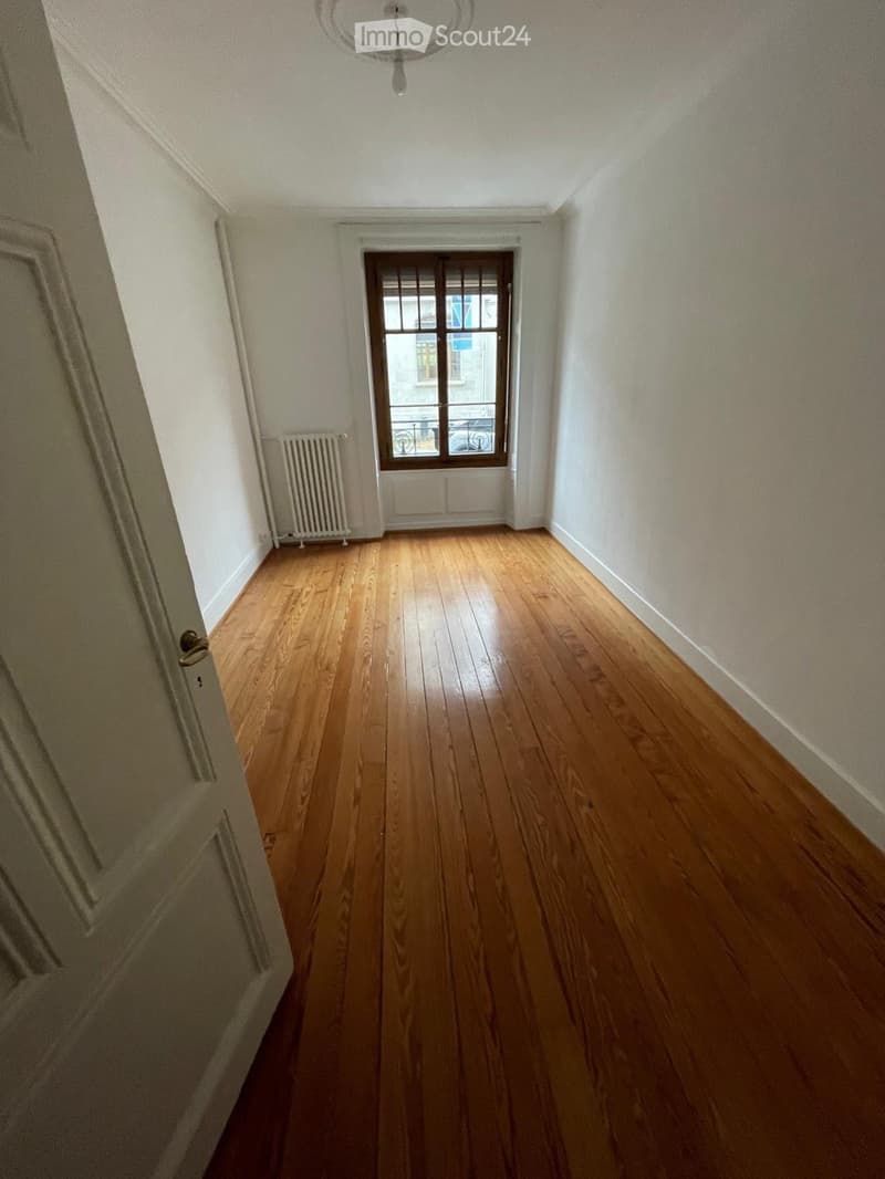 Reprise bail / Appartement 3.5 pcs Plainpalais (2)
