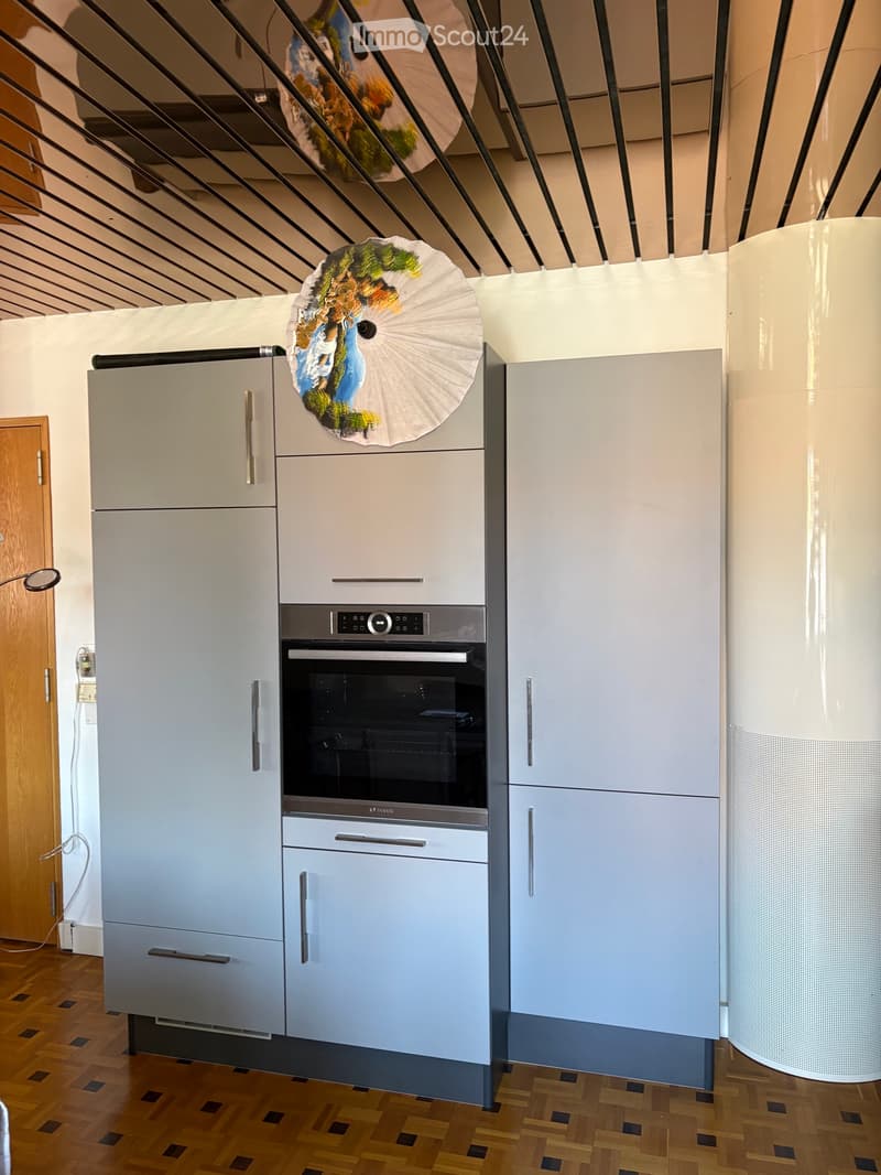 Charmanter Dachgeschoss-Wohnung mit 2 Zimmern (3)