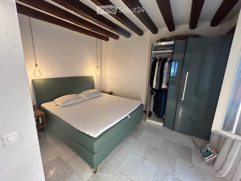 Zu vermieten: möblierte Wohnung in der Altstadt, Genf (2)