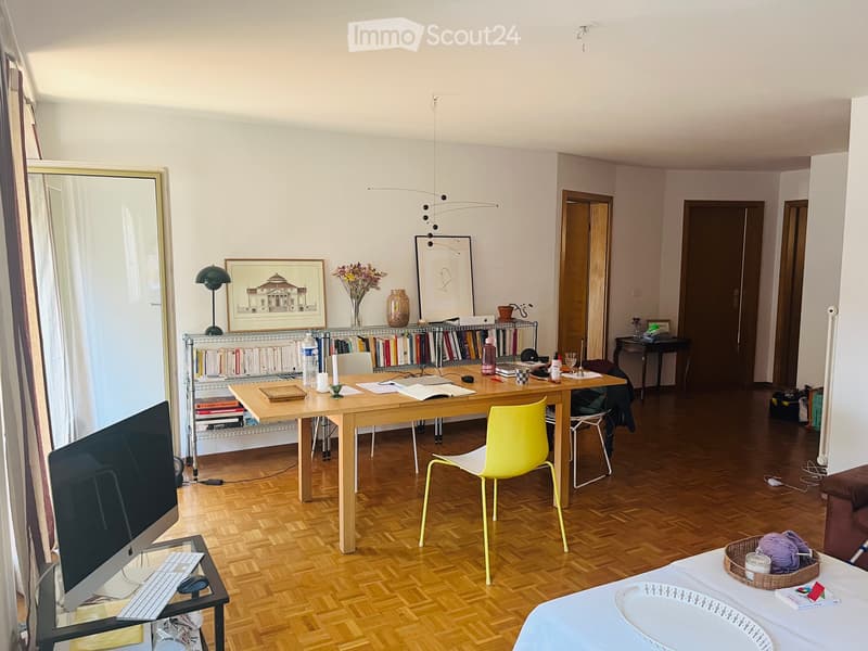 3-room apartment on the top floor under the train station (1)