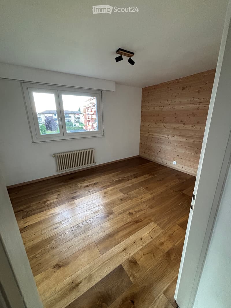 Helles 3,5-Zimmer-Wohnung komplett renoviert (4)