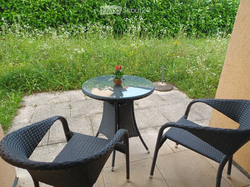 Zimmer möbliert zur Miete in einer Villa (2)