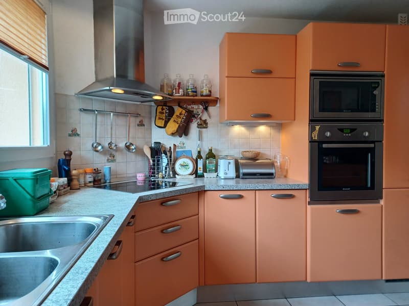 Zimmer möbliert zur Miete in einer Villa (4)