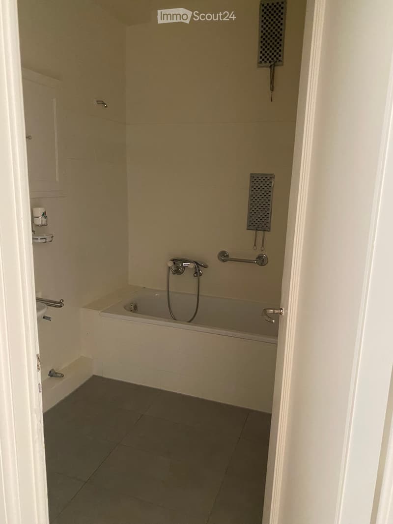Prächtiges 4.5-Zimmer-Wohnung - Georgette-Viertel - 01.09 (6)