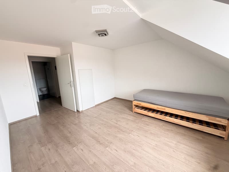 Zimmer 22m2 + Waschmaschine und Wifi (2)