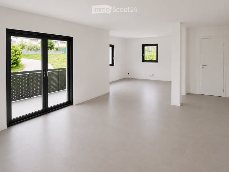 Wohnung 4.5 Zimmer renoviert, in einem Haus mit 2 Wohnungen (1)