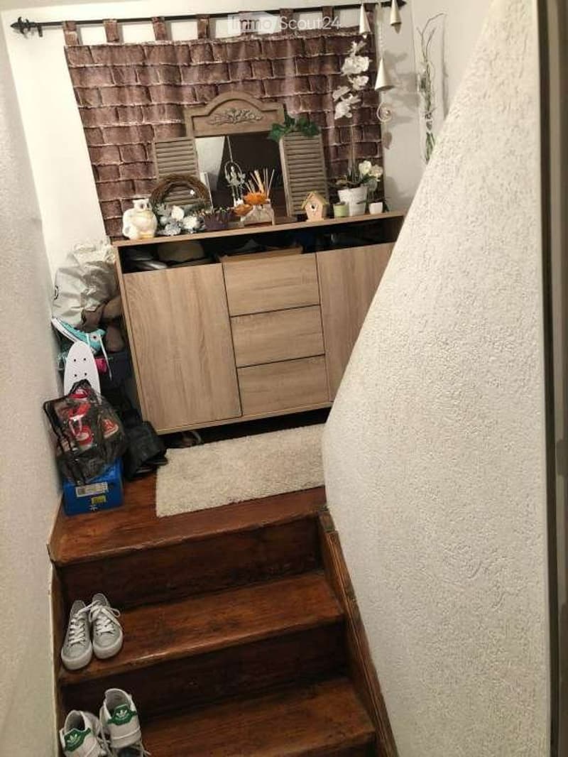 Attic apartment with 2.5 rooms, 58 m2 in the center of Bex (5)