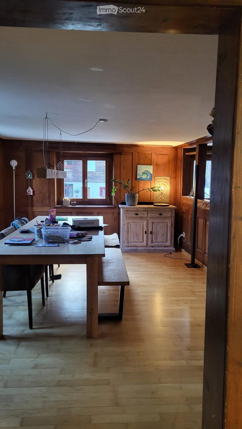grosses Haus auf einem Bauernhof zu vermieten (2)