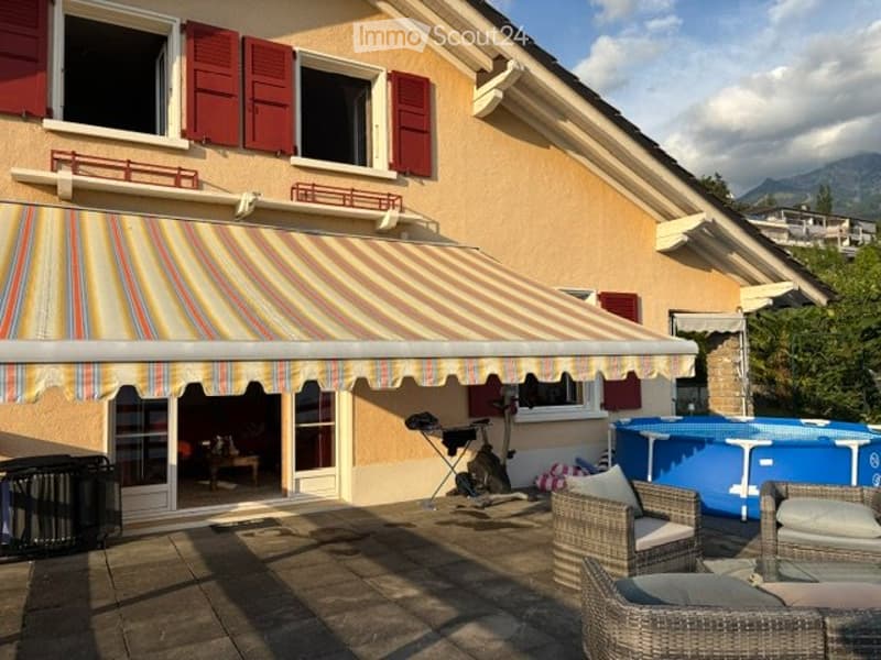 Charmante Villa mit Panoramablick in Montreux (2)