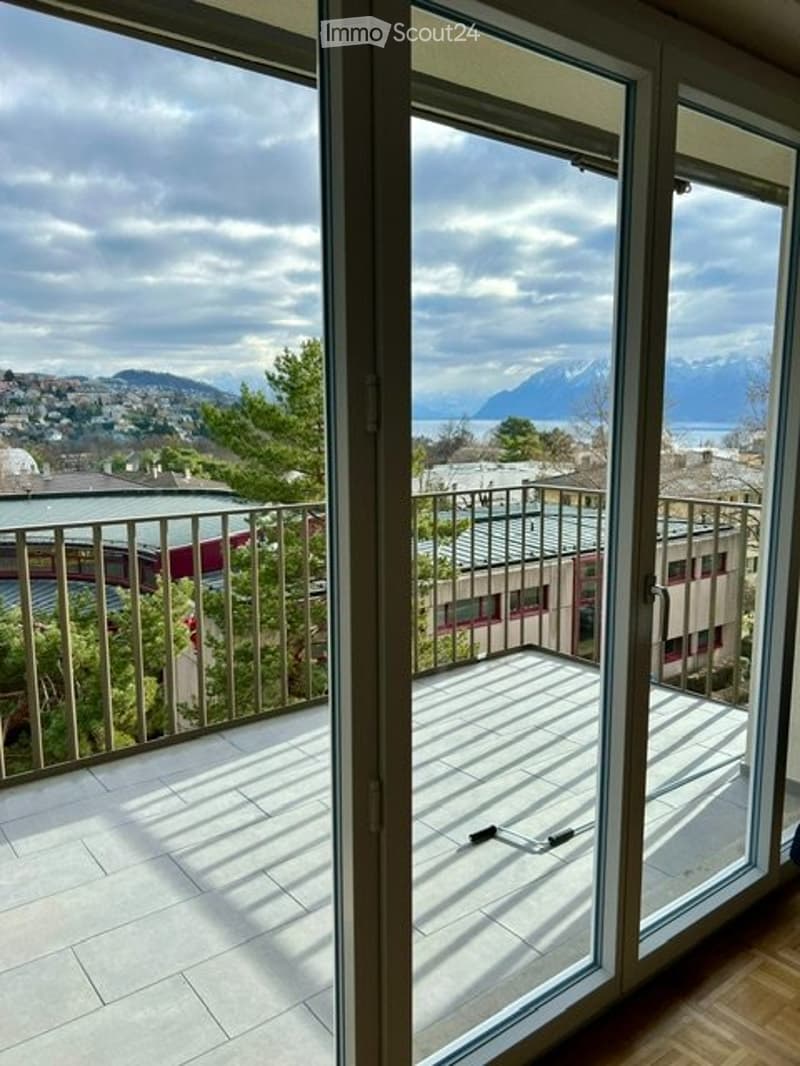 Incantevole appartamento di 3.5 locali con vista sul lago a Pully (11)