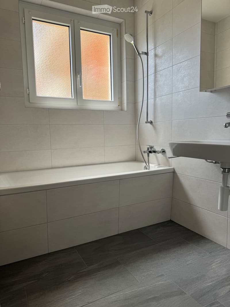 Appartamento in affitto a Bevaix / 4.5 locali (3)