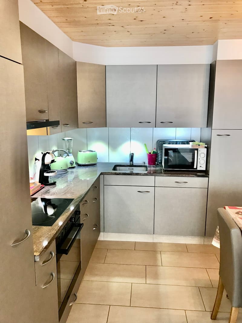 Möblierte Wohnung - 2.5 Zimmer - Saxon - Übernahme des Mietvertrags (9)