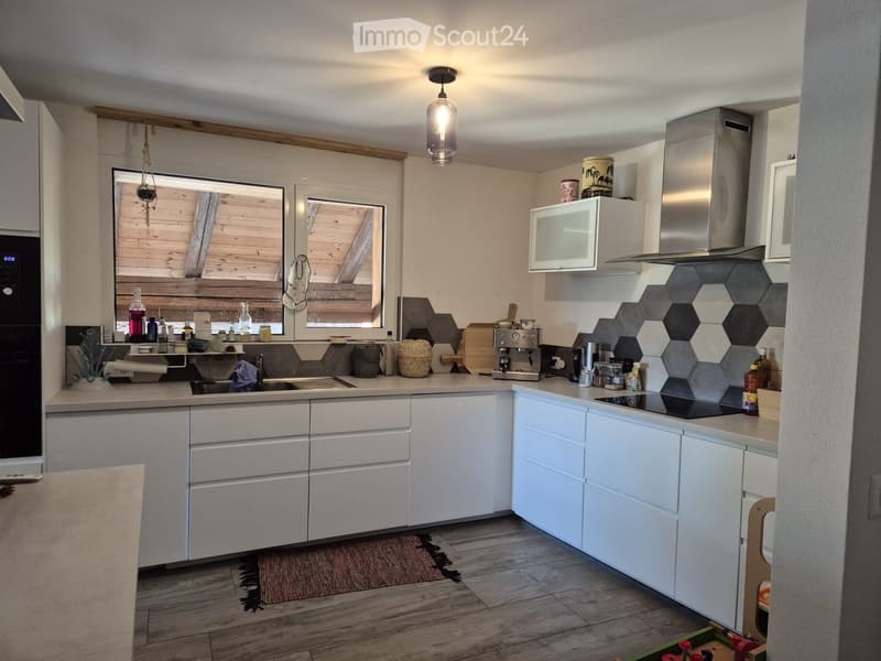 For rent 4.5-room apartment with large balcony (4)