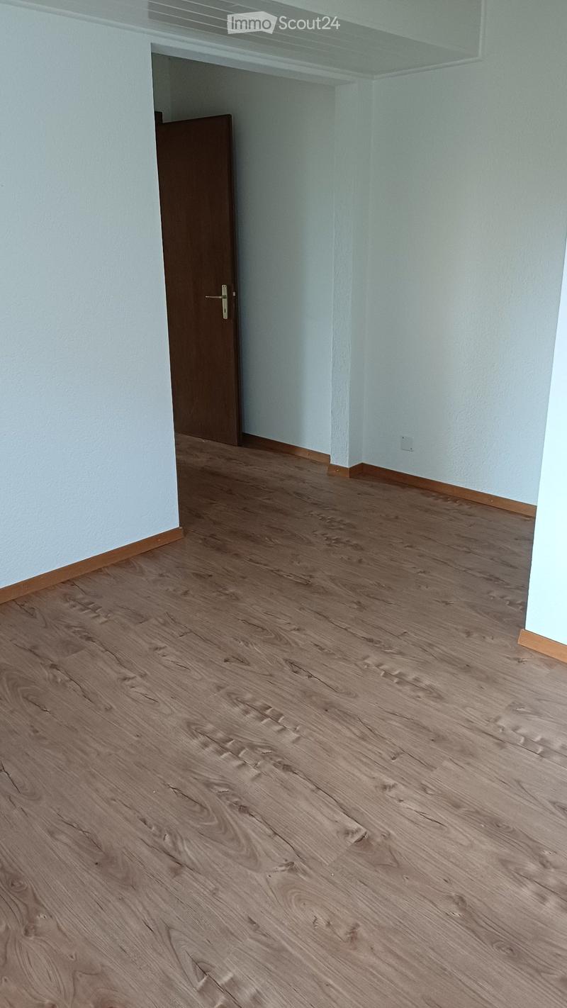 Beautiful 3-room apartment - ground floor - in private villa (3)