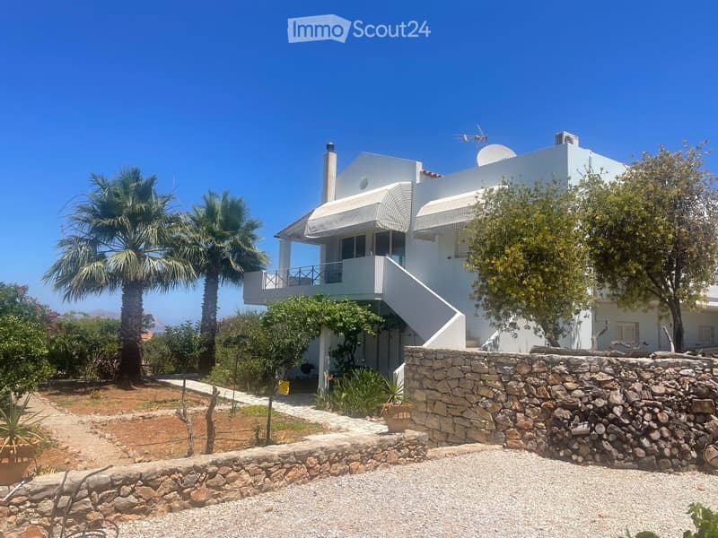 Casa dei sogni a Creta, piscina, vista mare, ulivi e vigneto (1)