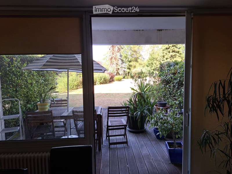 Bel appart avec terrasse. (1)