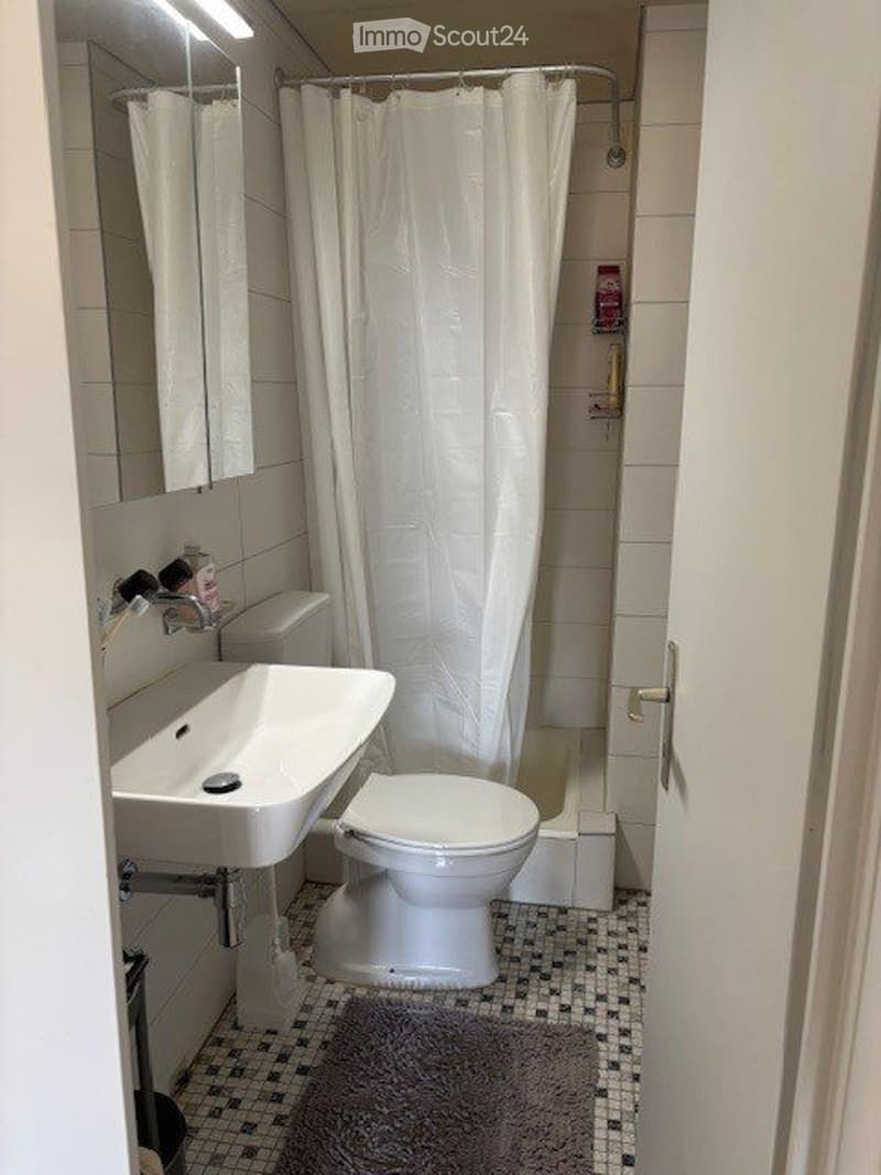 Chambre meublée à louer, près de l'université et gare (3)