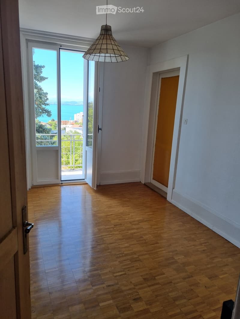 Zu vermieten in Neuchâtel, 2 Apartments mit 5,5 Zimmern, ruhig, mit Aussicht (5)