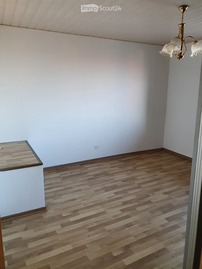 Cottage 3.5 with charm for rent in Thierrens (2)