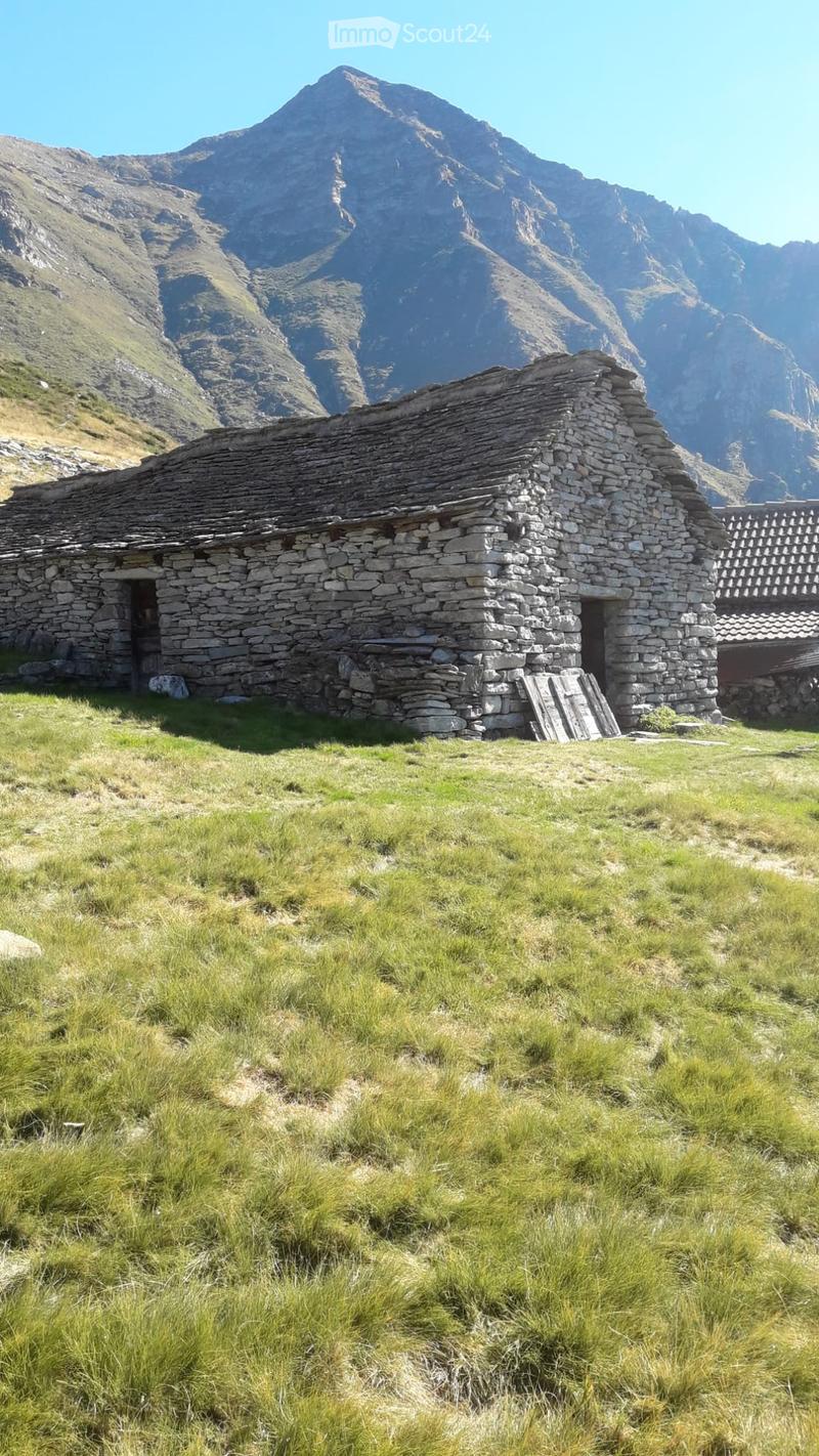 Étable à Piode (2)