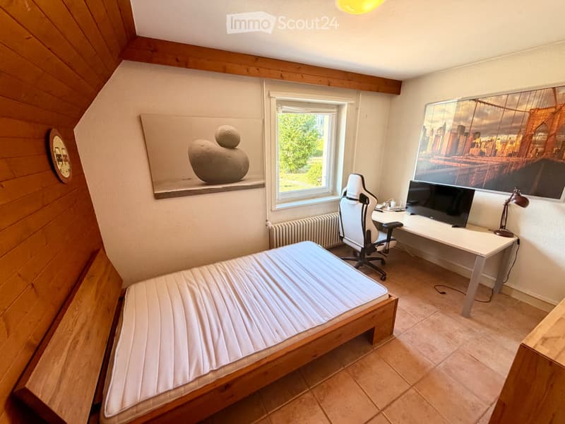 Furnished room with wifi (2)