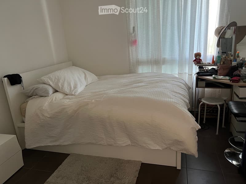 Furnished room for rent (2)