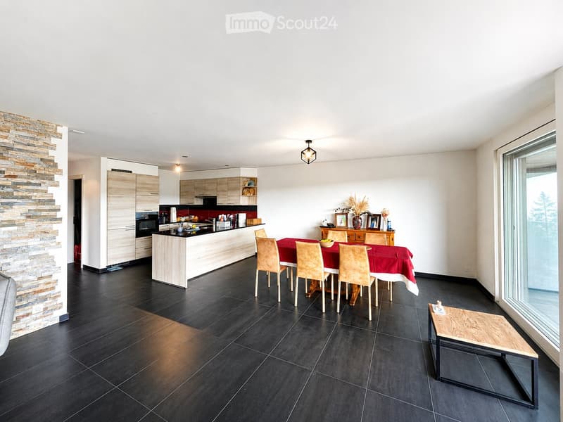 Prächtige 4.5-Zimmer-Dachwohnung (3)