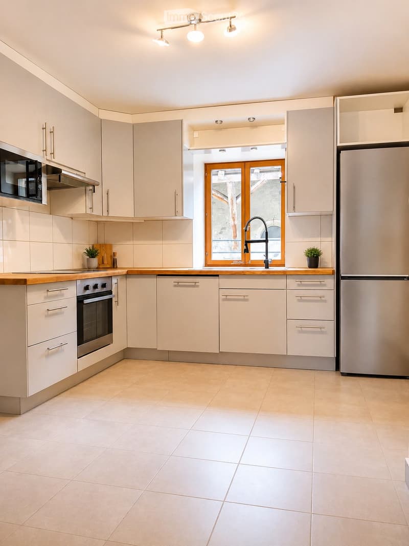 BOFFLENS, CHARMING 4.5-ROOM DUPLEX MODERNIZED (3)