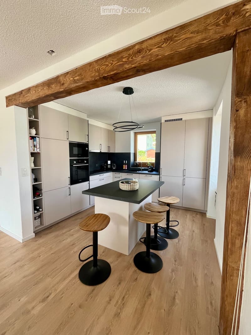 Incantevole duplex di 4 locali ristrutturato a Erde (Conthey) (1)
