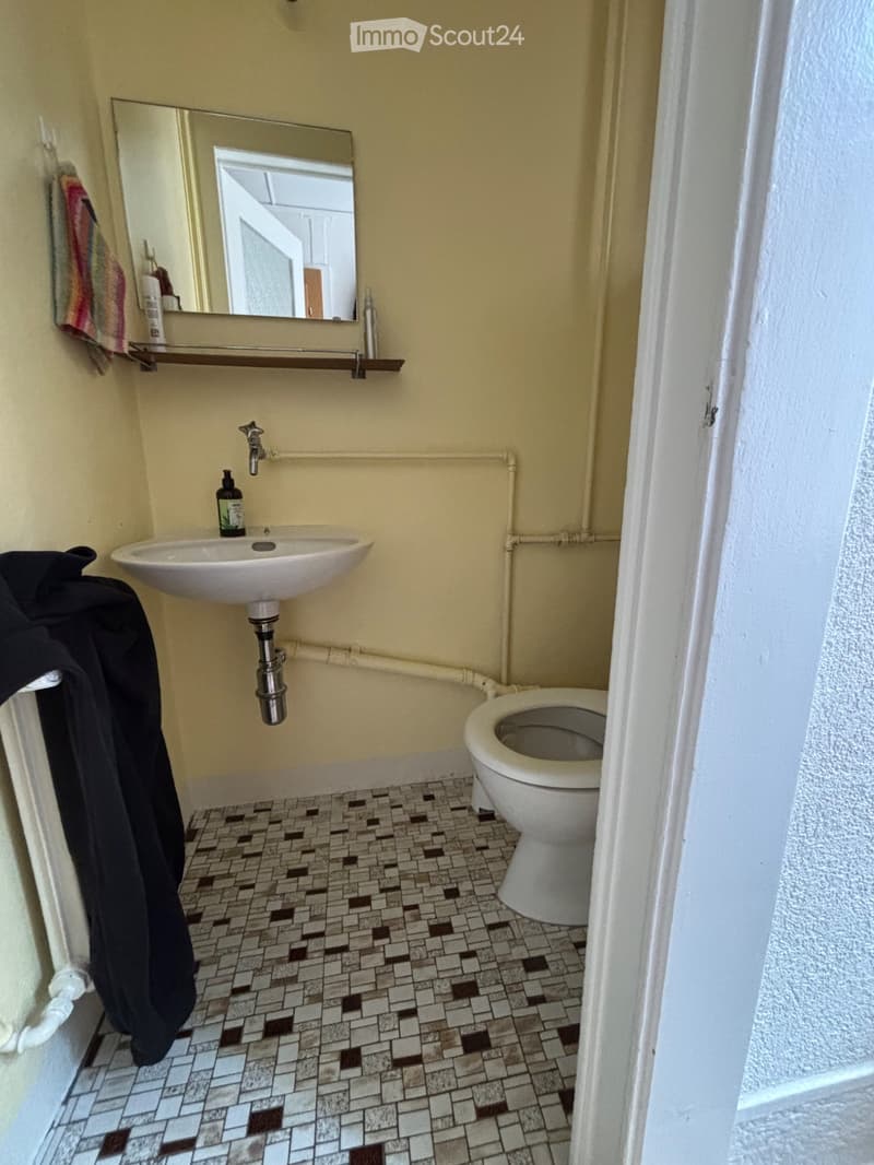 Grande appartamento di 3,5 locali in affitto a Vallorbe (5)