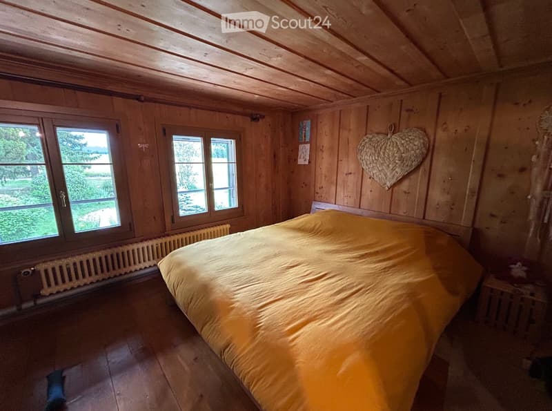 Prächtige 4,5-Zimmer-Wohnung mit Garten und Panoramablick (2)