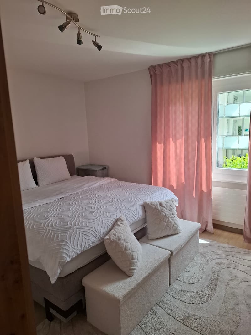 For sale 4.5 rooms close to Manor (1)