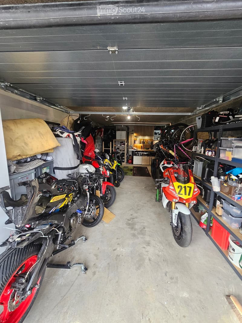 3.5 room apartment with large garage (9)