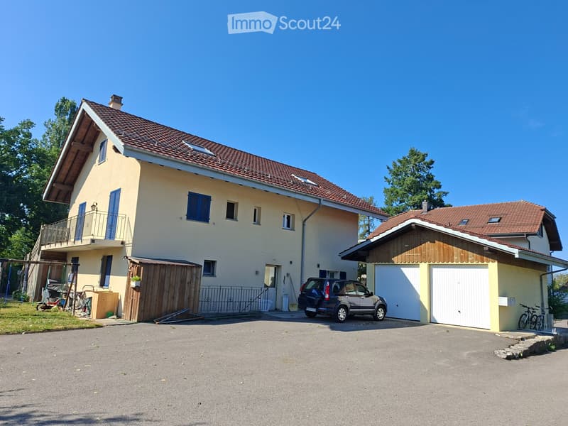 Wohnung in Villa, im Zentrum von Oron-la-Ville (1)