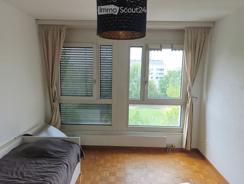 Schlafzimmer in Aluez (1)