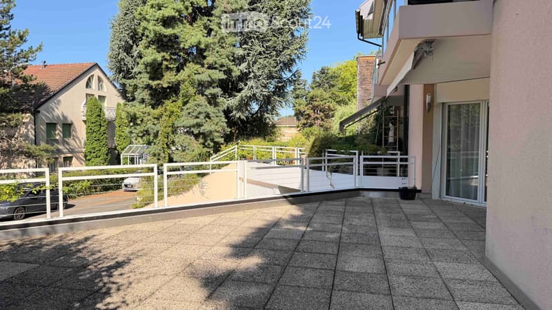 Pully 3,5 Zimmer mit Terrasse, Garage/Box (1)