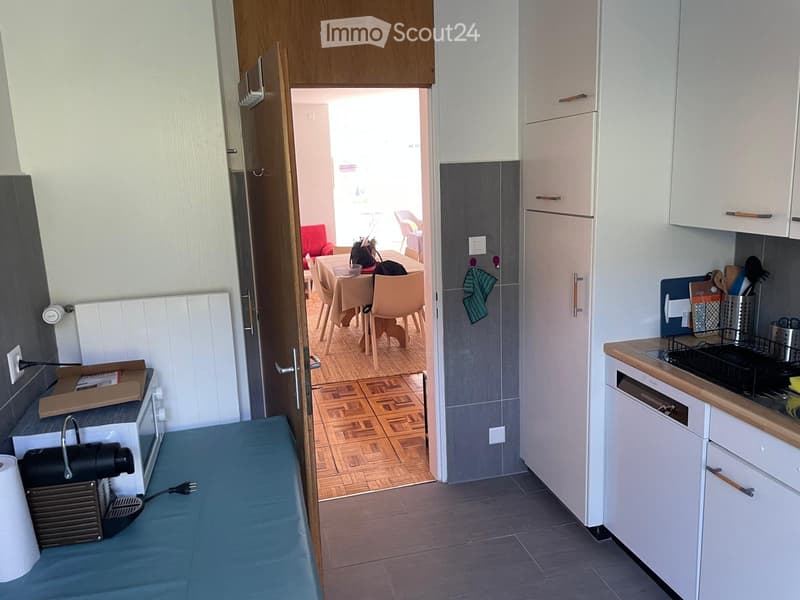 Zimmer möbliert zur Miete in einer Wohngemeinschaft in Sion (4)