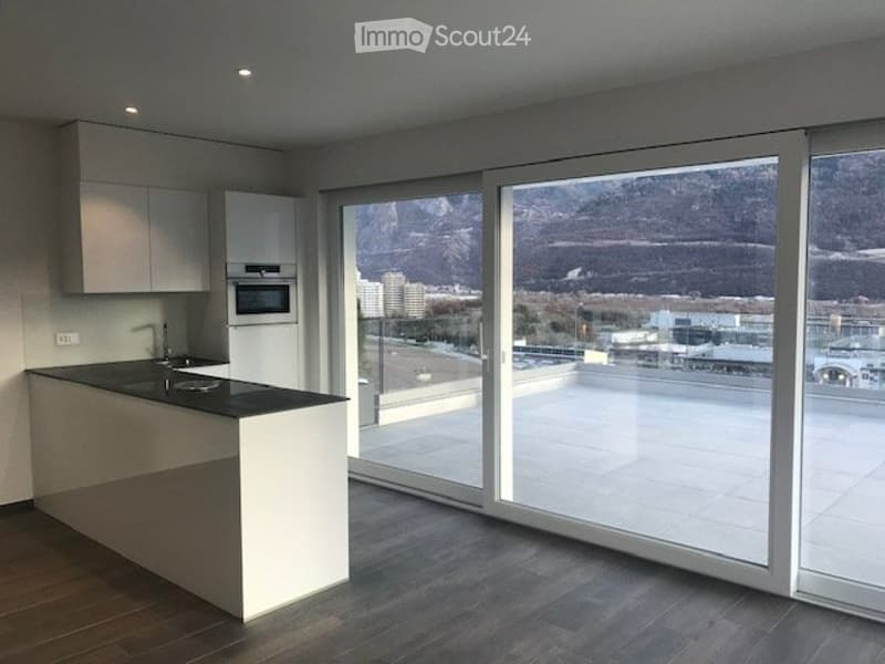 For rent magnificent 3-room apartment with exceptional view (3)