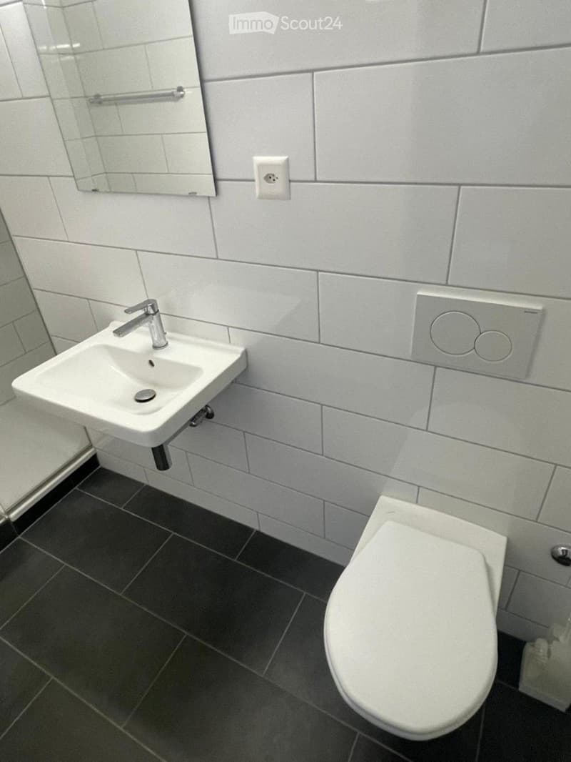 Charming Studio 31 m2 - Equipped Kitchen - Balcony - Elevator (4)